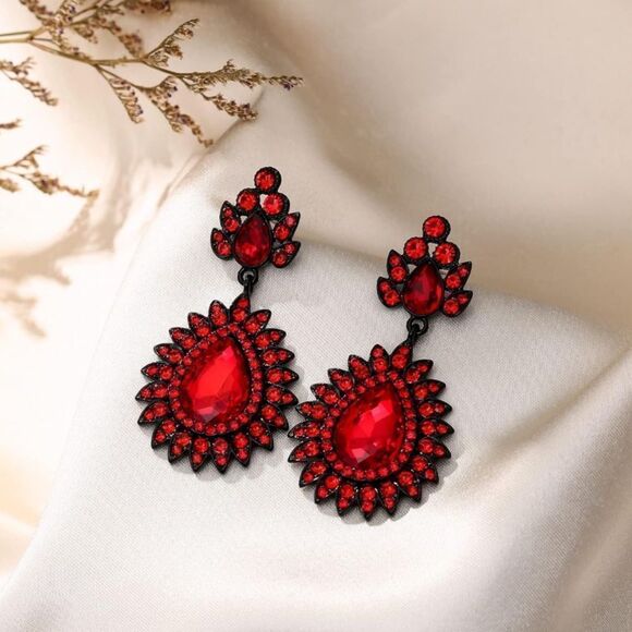 Carbon Black with Ruby Red Crystal Art Deco Chandelier Dangling Post Earrings - Picture 2 of 4